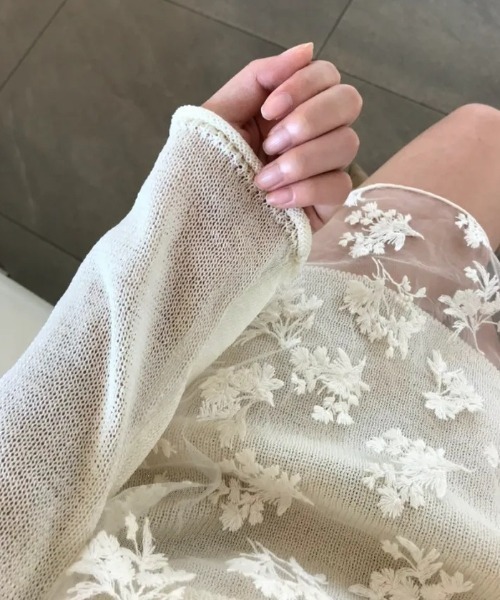 Mela(メラ)の「フラワーオーガンジーレイヤードワンピース(ワンピース・レディース・ホワイト・FREE)」の17枚目の写真