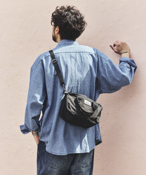 FREAK'S STORE（フリークスストア）の「GREGORY × FREAK'S STORE/グレゴリー 別注 PONYBAG LEATHER PATCH/別注 ポニーバッグ レザーパッチ（ショルダーバッグ・レディース・ブラック/ベージュ・ONE SIZE）」の18枚目の写真