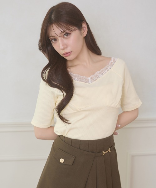 Ambre Neige(アンブルネージュ)の「lace docking rib tops / レースドッキングリブトップス(Tシャツ/カットソー・レディース・ブラック/グレー/オフホワイト・FREE)」の1枚目の写真