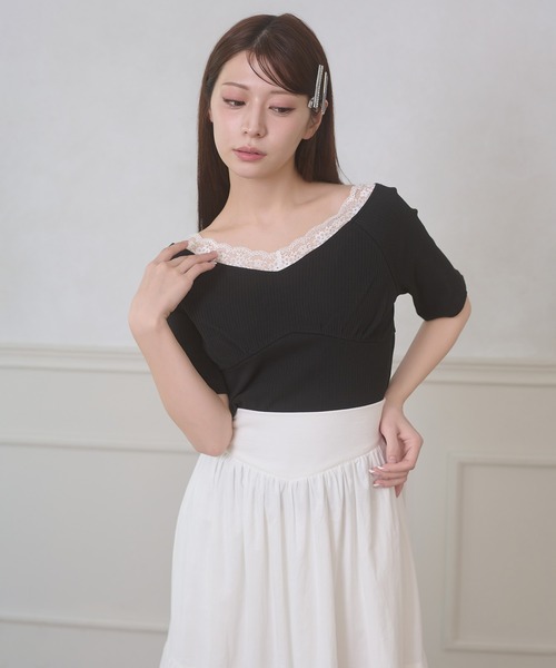 Ambre Neige(アンブルネージュ)の「lace docking rib tops / レースドッキングリブトップス(Tシャツ/カットソー・レディース・ブラック/グレー/オフホワイト・FREE)」の15枚目の写真