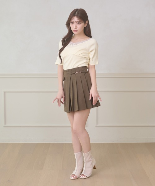 Ambre Neige(アンブルネージュ)の「lace docking rib tops / レースドッキングリブトップス(Tシャツ/カットソー・レディース・ブラック/グレー/オフホワイト・FREE)」の11枚目の写真