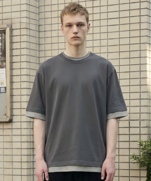 DWSE(ディーダブリューエスイー)の「エッセンシャルオーバーサイズ半袖Tシャツ_5カラー(Tシャツ/カットソー・メンズ・グレー/ブラック/ネイビー/チャコール/ホワイト・SMALL/MEDIUM/LARGE/X-LARGE)」の13枚目の写真