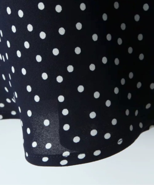 LA POMME petit(ラポミ・プチ)の「V-neck Lace Piping Dots One Piece(ワンピース・レディース・ネイビー・SMALL/LARGE/MEDIUM)」の5枚目の写真