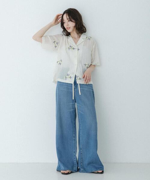 URBAN RESEARCH Sonny Label(アーバンリサーチサニーレーベル)の「フラワー刺繍ジャガードシャツ(シャツ/ブラウス・レディース・ベージュ/ブラック/オフホワイト・FREE)」の8枚目の写真
