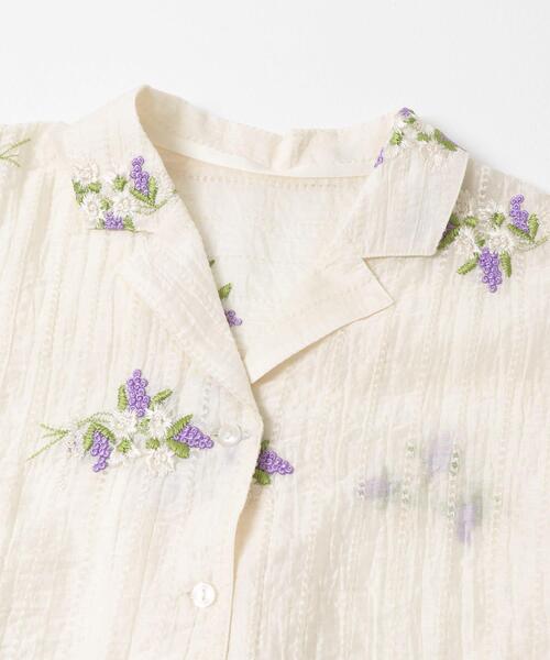URBAN RESEARCH Sonny Label(アーバンリサーチサニーレーベル)の「フラワー刺繍ジャガードシャツ(シャツ/ブラウス・レディース・ベージュ/ブラック/オフホワイト・FREE)」の12枚目の写真