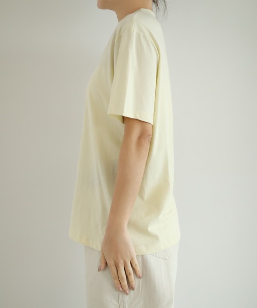 STYLE DELI（スタイルデリ）の「薄手スムースクルーネックTシャツ（Tシャツ/カットソー・レディース・イエロー/ブラック/ピンク/ホワイト・FREE）」の21枚目の写真