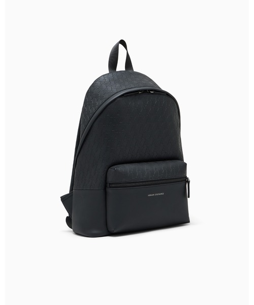 ARMANI EXCHANGE(アルマーニエクスチェンジ)の「【A|X アルマーニ エクスチェンジ】オールオーバーロゴ バックパック(バックパック/リュック・メンズ・ブラック・FREE)」の2枚目の写真