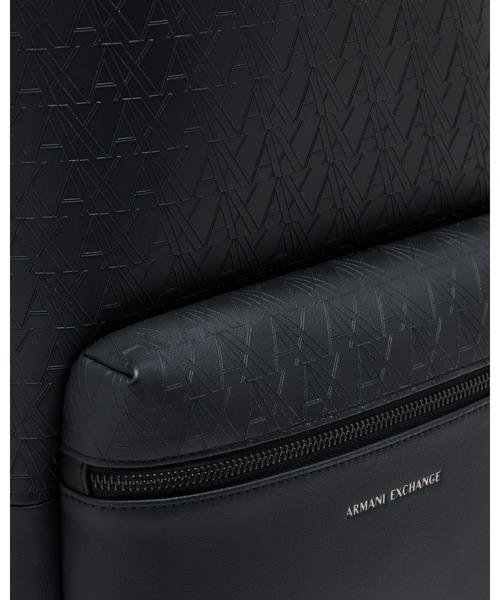 ARMANI EXCHANGE(アルマーニエクスチェンジ)の「【A|X アルマーニ エクスチェンジ】オールオーバーロゴ バックパック(バックパック/リュック・メンズ・ブラック・FREE)」の4枚目の写真