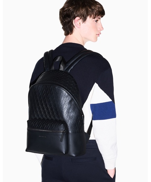 ARMANI EXCHANGE(アルマーニエクスチェンジ)の「【A|X アルマーニ エクスチェンジ】オールオーバーロゴ バックパック(バックパック/リュック・メンズ・ブラック・FREE)」の6枚目の写真