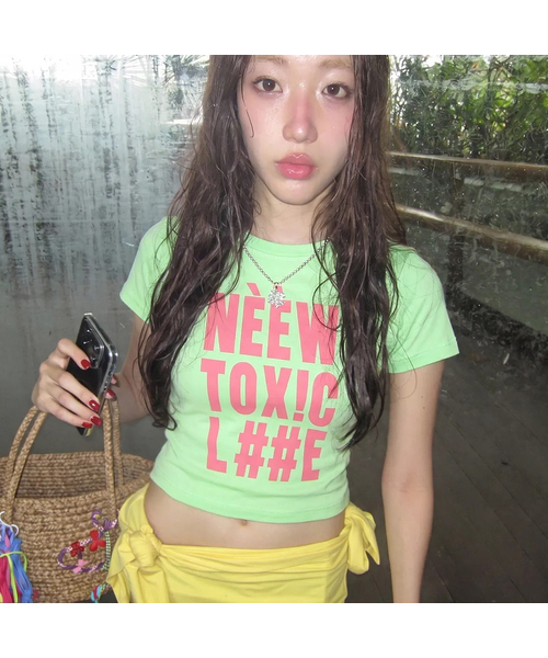GRAVER（グレーバー）の「[トキシック] レディース スリム半袖Tシャツ_2カラー（Tシャツ/カットソー・レディース・ライトグリーン/イエロー・ONE SIZE）」の2枚目の写真