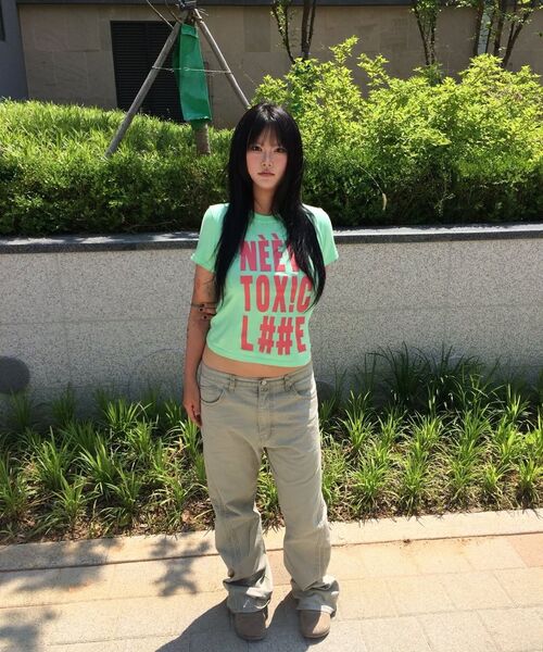GRAVER（グレーバー）の「[トキシック] レディース スリム半袖Tシャツ_2カラー（Tシャツ/カットソー・レディース・ライトグリーン/イエロー・ONE SIZE）」の14枚目の写真