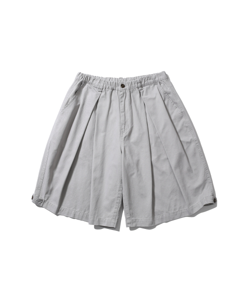 ANGLAN(アングラン)の「Cross Pleated Chino Half Pants - Light Grey(その他パンツ・メンズ・その他・ONE SIZE)」の1枚目の写真