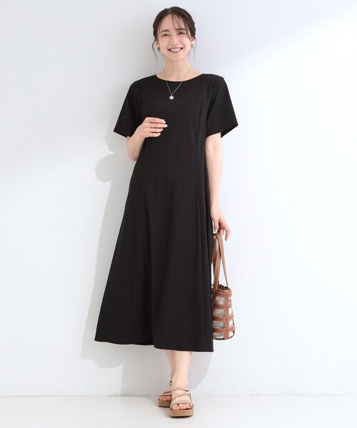 SHOO・LA・RUE（シューラルー）の「【S-LL/洗濯機可/セットアップ可】軽凛(かろりん) ひんやり切替ワンピース（ワンピース・レディース・ブラック/ブルーグリーン/オレンジ/ネイビー・02/01/04/03）」の18枚目の写真