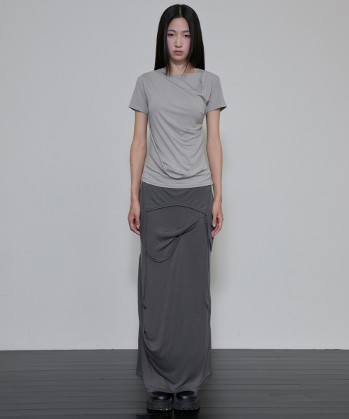 FLAREUP（フレアアップ）の「Asymmetrical Draped T-Shirt (FL-147_Gray)（Tシャツ/カットソー・レディース・ライトグレー・OS）」の8枚目の写真