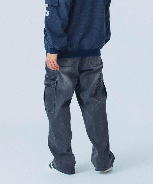 XLARGE(エクストララージ)の「STRETCH DENIM CARGO PANTS(デニムパンツ・メンズ・インディゴブルー/ブラック・32inch/34inch/30inch)」の14枚目の写真