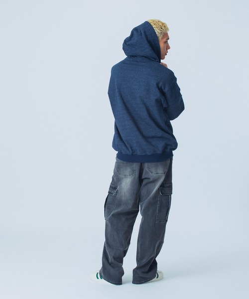 XLARGE(エクストララージ)の「STRETCH DENIM CARGO PANTS(デニムパンツ・メンズ・インディゴブルー/ブラック・32inch/34inch/30inch)」の12枚目の写真