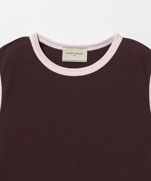 UNITED ARROWS(ユナイテッドアローズ)の「リブ バイカラーパイピング ノースリーブ Tシャツ(タンクトップ・レディース・ベージュ/ワイン/ネイビー/オフホワイト/ダークグレー・FREE)」の8枚目の写真