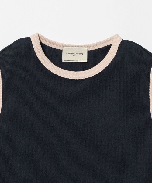 UNITED ARROWS(ユナイテッドアローズ)の「リブ バイカラーパイピング ノースリーブ Tシャツ(タンクトップ・レディース・ベージュ/ワイン/ネイビー/オフホワイト/ダークグレー・FREE)」の21枚目の写真