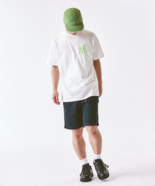 417 EDIFICE（フォーワンセブンエディフィス）の「Gramicci / グラミチ RUNNING MAN TEE（Tシャツ/カットソー・メンズ・ホワイト/オレンジ・LARGE/X-LARGE/MEDIUM）」の4枚目の写真