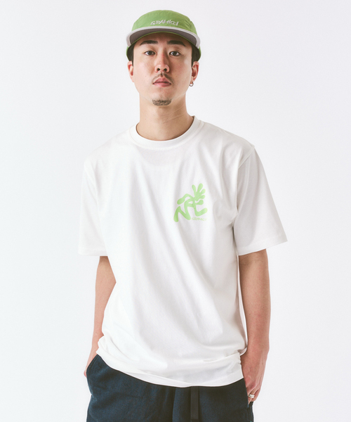 417 EDIFICE（フォーワンセブンエディフィス）の「Gramicci / グラミチ RUNNING MAN TEE（Tシャツ/カットソー・メンズ・ホワイト/オレンジ・LARGE/X-LARGE/MEDIUM）」の6枚目の写真