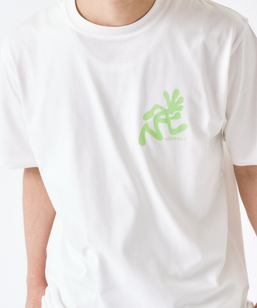 417 EDIFICE（フォーワンセブンエディフィス）の「Gramicci / グラミチ RUNNING MAN TEE（Tシャツ/カットソー・メンズ・ホワイト/オレンジ・LARGE/X-LARGE/MEDIUM）」の7枚目の写真