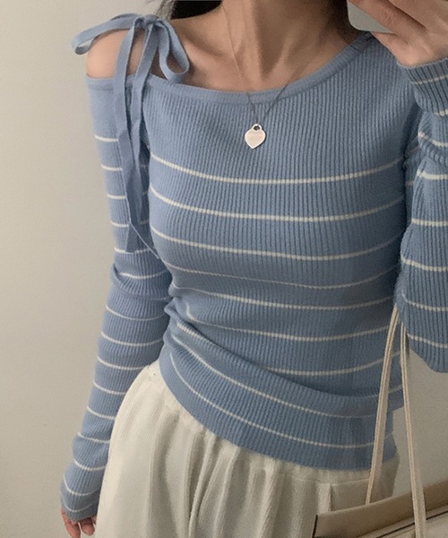 Girly Doll(ガーリードール)の「リボンワンショルボーダーリブニット(ニット/セーター・レディース・ネイビー/オフホワイト/ブルー/ピンク・FREE)」の6枚目の写真