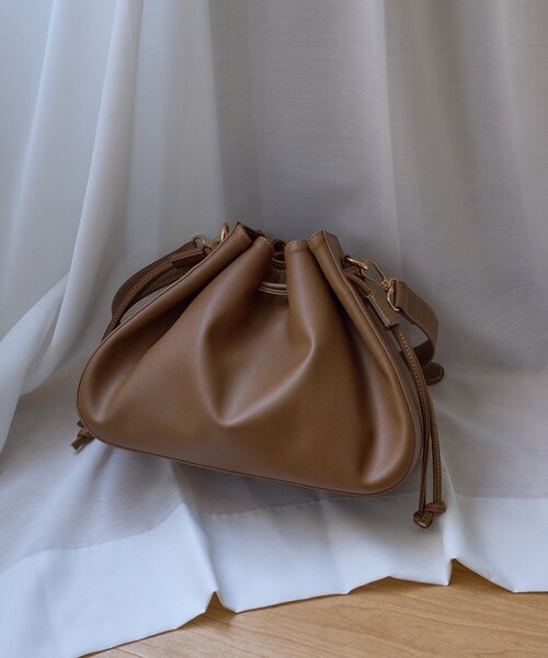 Thevon(ゼボン)の「【Mayu企画】マロンギャザーBAG(トートバッグ・レディース・ブラウン・FREE)」の14枚目の写真