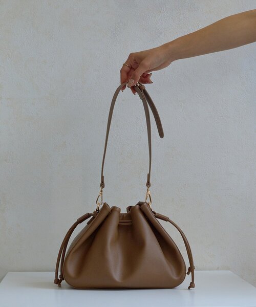 Thevon(ゼボン)の「【Mayu企画】マロンギャザーBAG(トートバッグ・レディース・ブラウン・FREE)」の15枚目の写真