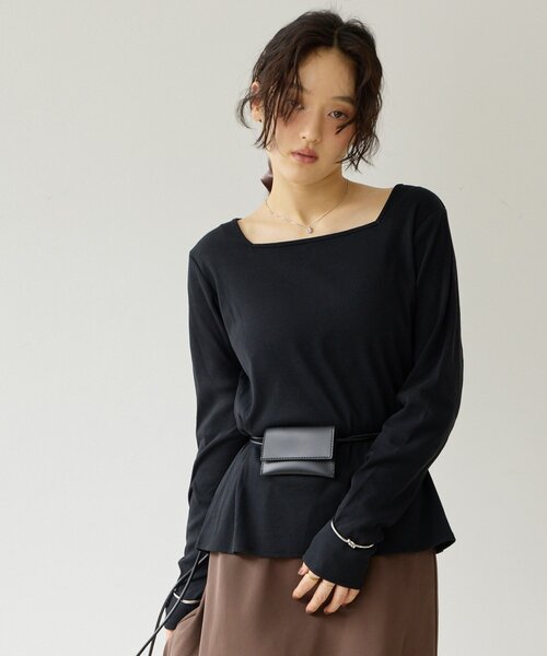 DISCOAT(ディスコート)の「【Noka】前後2WAYリブプルオーバー《WEB限定》(Tシャツ/カットソー・レディース・オフホワイト/ブラック/ライトグレー/サックスブルー・FREE)」の3枚目の写真