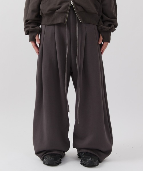 SHINYAKOZUKA（シンヤコヅカ）の「【SHINYA KOZUKA for Lui's】home baggy（スウェットパンツ・メンズ・チャコールグレー/ブラック・SMALL/MEDIUM）」の12枚目の写真