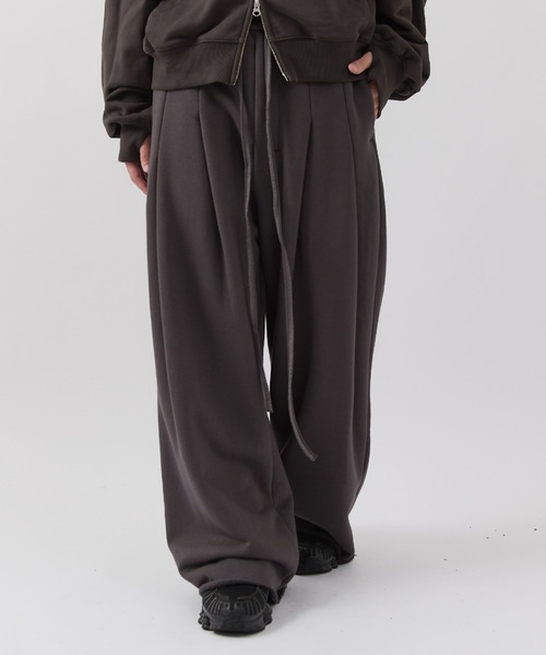 SHINYAKOZUKA（シンヤコヅカ）の「【SHINYA KOZUKA for Lui's】home baggy（スウェットパンツ・メンズ・チャコールグレー/ブラック・SMALL/MEDIUM）」の13枚目の写真