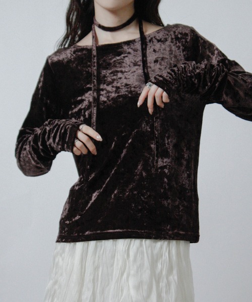 Social GIRL（ソーシャルガール）の「チョーカー付き ベロア シャーリングトップス 長袖（Tシャツ/カットソー・レディース・ブラウン/ブラック/アイボリー・M）」の3枚目の写真