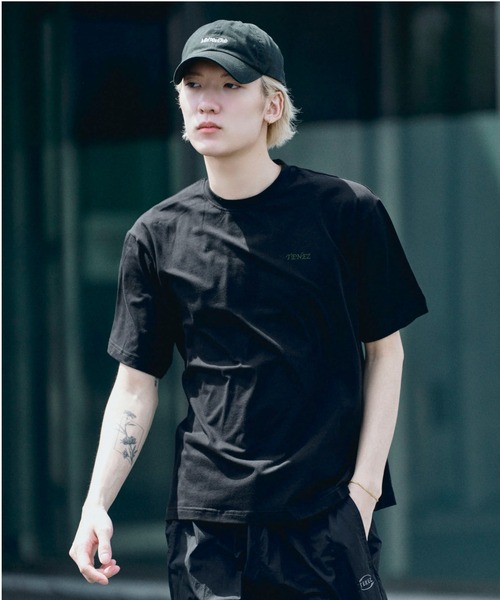 TENEZ(テネス)の「Premium Cotton Stretch Tee ”TNZ”(Tシャツ/カットソー・メンズ・ブラック/ホワイト・MEDIUM/X-LARGE/LARGE/XX-LARGE/SMALL)」の15枚目の写真