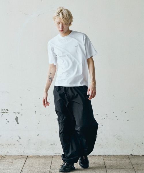 TENEZ(テネス)の「Premium Cotton Stretch Tee ”TNZ”(Tシャツ/カットソー・メンズ・ブラック/ホワイト・MEDIUM/X-LARGE/LARGE/XX-LARGE/SMALL)」の13枚目の写真