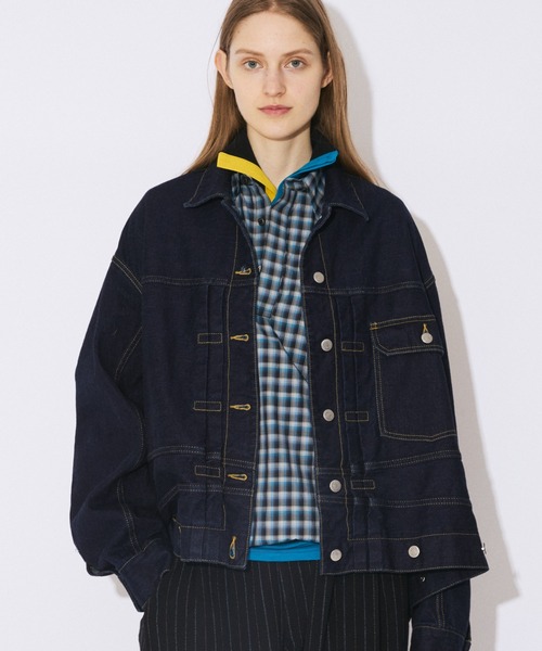 beautiful people（ビューティフルピープル）の「double-end selvedge denim blouson re-wash（デニムジャケット・レディース・インディゴブルー/ブラック・38）」の12枚目の写真