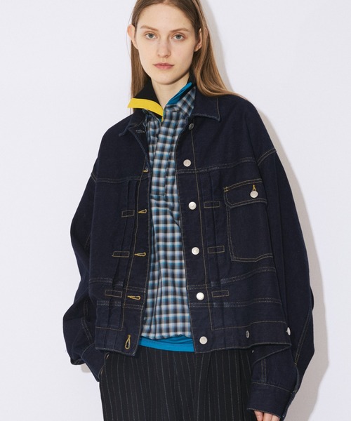 beautiful people（ビューティフルピープル）の「double-end selvedge denim blouson re-wash（デニムジャケット・レディース・インディゴブルー/ブラック・38）」の13枚目の写真