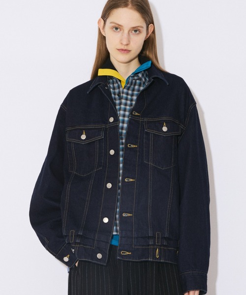 beautiful people（ビューティフルピープル）の「double-end selvedge denim blouson re-wash（デニムジャケット・レディース・インディゴブルー/ブラック・38）」の3枚目の写真