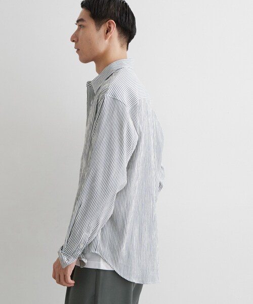THE SHOP TK (ザ ショップ ティーケー )の「【洗濯機OK】ストライプクレープ長袖シャツ(シャツ/ブラウス・メンズ・ネイビー系2/グレー系2・02/03)」の12枚目の写真
