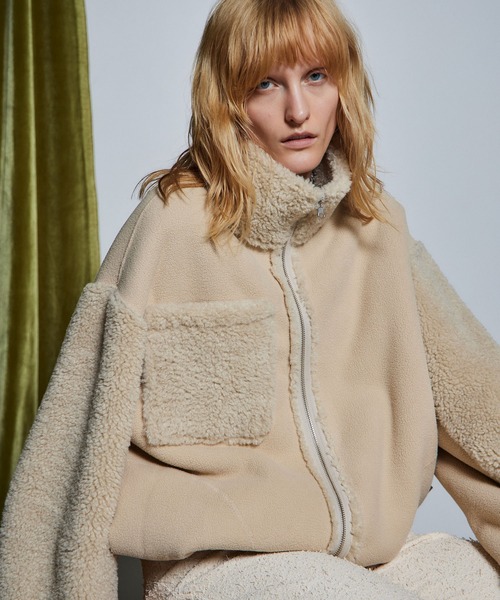 MAISON SPECIAL(メゾンスペシャル)の「【26WINTER PRE-ORDER】Reversible Boa Jacket/リバーシブルボアジャケット(その他アウター・レディース・ブラック/パープル/アイボリー・FREE)」の1枚目の写真