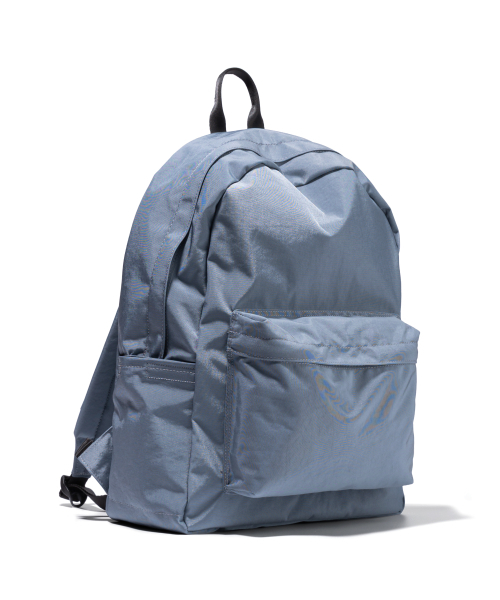 BUTDEEP(バッドディープ)の「824 EVERYDAY BACKPACK-DUSTY BLUE(バックパック/リュック・レディース・その他・FREE)」の1枚目の写真