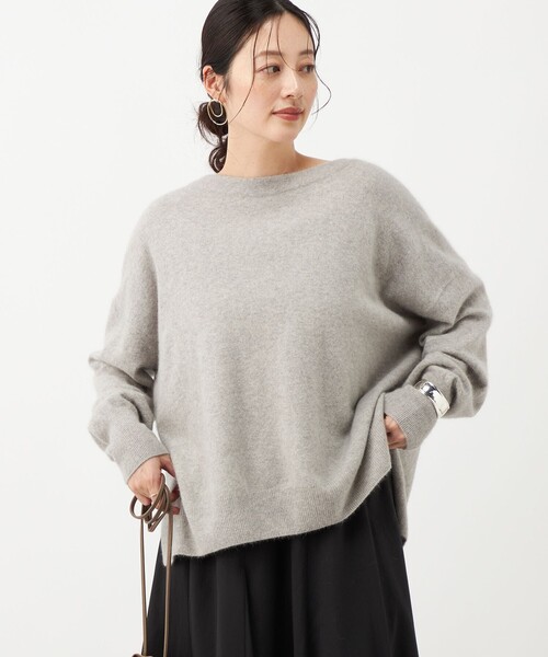 NOLLEY’S(ノーリーズ)の「《手洗い可能》ウォッシャブルヘアリーボートネックプルオーバー(ニット/セーター・レディース・ラベンダー/ベージュ/ネイビー/ライトグレー・FREE)」の2枚目の写真