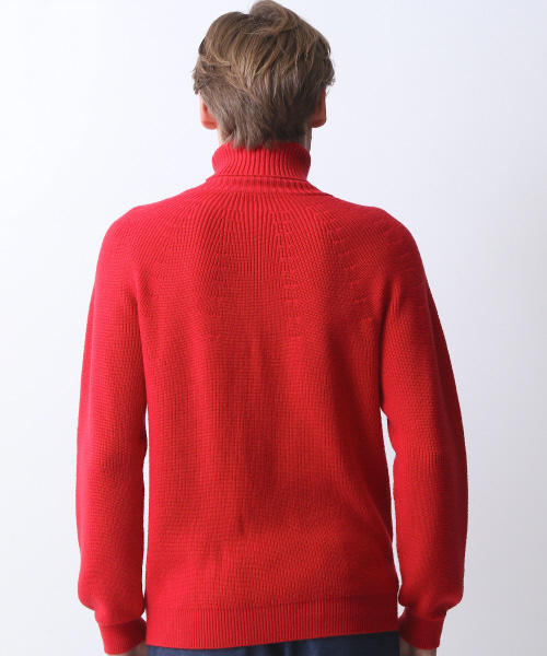 ABAHOUSE（アバハウス）の「ホールガーメントタートルネック（ニット/セーター・メンズ・レッド/ブラウン/オフホワイト/ブラック・46/44/48）」の14枚目の写真