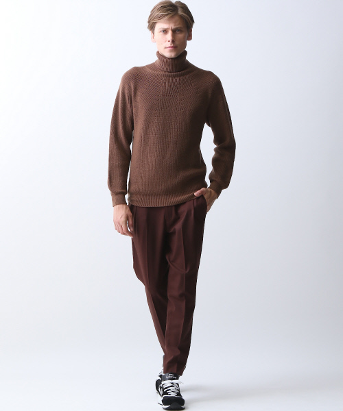 ABAHOUSE（アバハウス）の「ホールガーメントタートルネック（ニット/セーター・メンズ・レッド/ブラウン/オフホワイト/ブラック・46/44/48）」の8枚目の写真