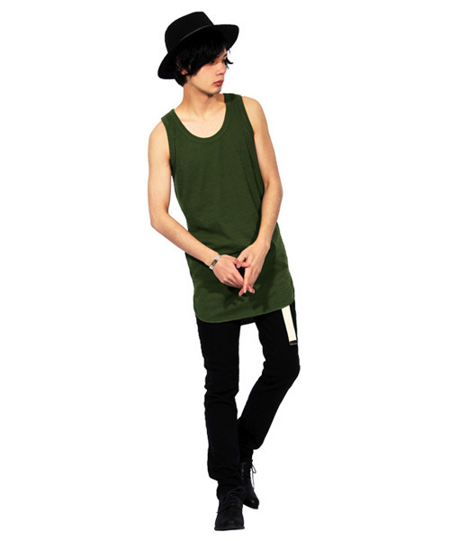 ８(eight)（エイト）の「ロング丈 タンクトップ ジャガード柄（タンクトップ・メンズ・ブラック/ホワイト/カーキ・MEDIUM/LARGE/X-LARGE）」の6枚目の写真