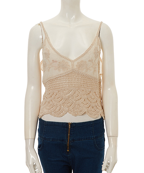 fifth(フィフス)の「レースデザインキャミソール(キャミソール・レディース・ピンク/キャメル/サックスブルー/ベージュ/ホワイト・MEDIUM)」の3枚目の写真