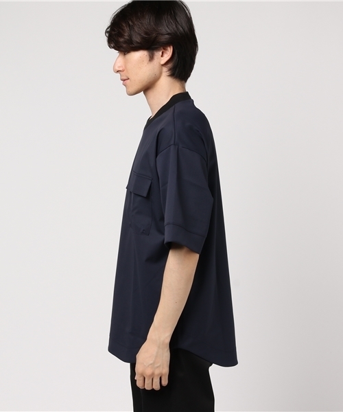 STUDIOUS（ステュディオス）の「STUDIOUS ギャバビッグポケットプルオーバーシャツ（Tシャツ/カットソー・メンズ・ネイビー/グレー・3/1/2）」の3枚目の写真