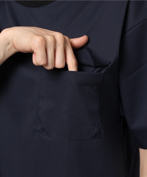 STUDIOUS（ステュディオス）の「STUDIOUS ギャバビッグポケットプルオーバーシャツ（Tシャツ/カットソー・メンズ・ネイビー/グレー・3/1/2）」の7枚目の写真