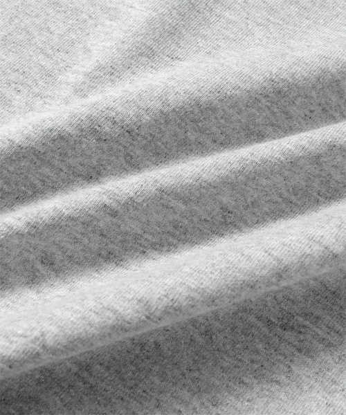 Champion（チャンピオン）の「Champion Authentic T-SHIRTS/ チャンピオン コットン Tシャツ ビッグシルエット (ロングスリーブ)（Tシャツ/カットソー・メンズ・ホワイト/ブラック/ネイビー/グレー/レッド/ロイヤルブルー・XL/XXL）」の21枚目の写真