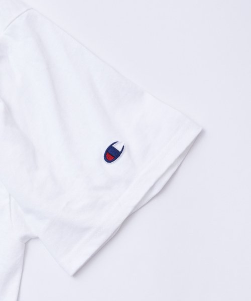 Champion（チャンピオン）の「【champion】 チャンピオンヘビー コットン 無地 ビッグシルエット 半袖Tシャツ（Tシャツ/カットソー・メンズ・ホワイト/ブラック/グレー/レッド・LARGE/X-LARGE）」の6枚目の写真