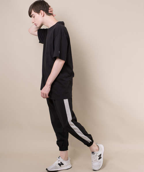 Champion（チャンピオン）の「【champion】 チャンピオンヘビー コットン 無地 ビッグシルエット 半袖Tシャツ（Tシャツ/カットソー・メンズ・ホワイト/ブラック/グレー/レッド・LARGE/X-LARGE）」の12枚目の写真